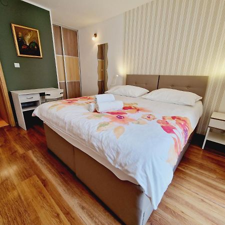 Apartment Casa Nova 罗维尼 外观 照片