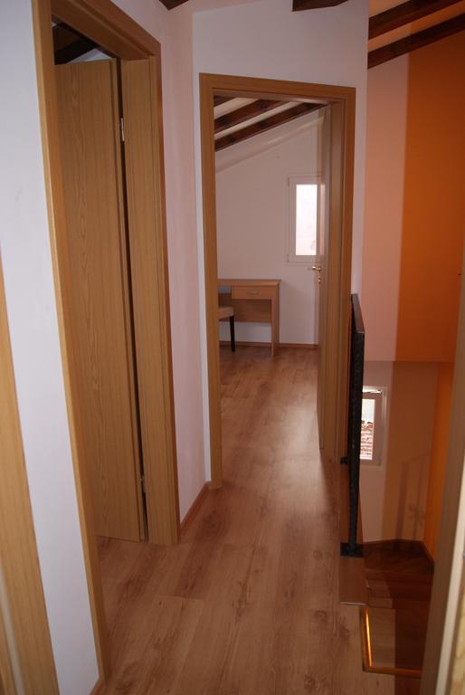 Apartment Casa Nova 罗维尼 客房 照片